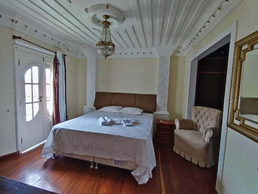 Pousada Casa Branca Brasil - 100 M Da Passarela Do Alcool Porto Seguro Homestay